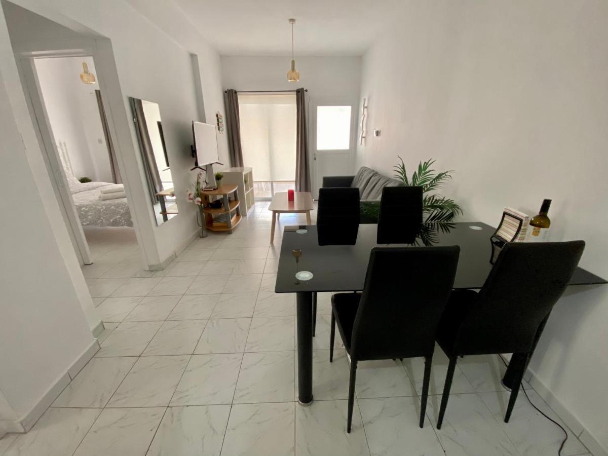 Kontheo Elli Ground Apt 2 Near The Beach Lejlighed Larnaca Eksteriør billede
